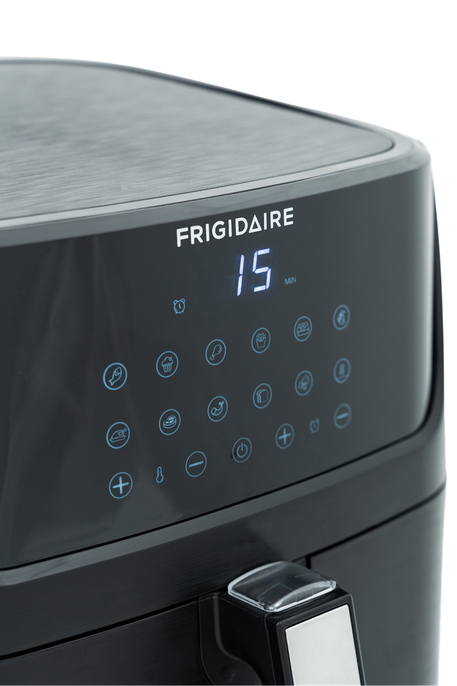 قلاية هوائية فريجدير 5.5 لتر 1800 واط اسود