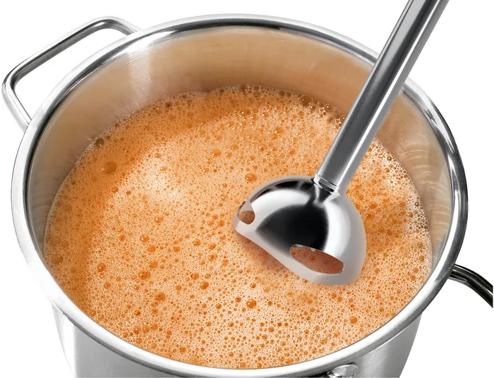 خلاط يدوي بوش 600 واط اسود (سلوفينيا)